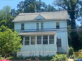 195 Fullerton Avenue, Montclair, NJ 07042