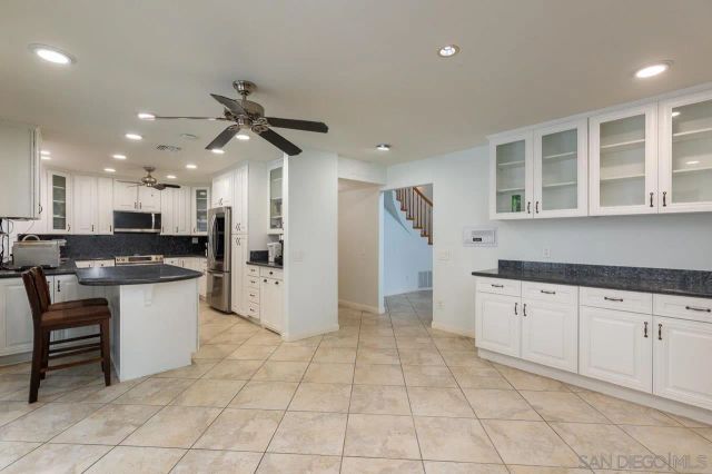 17924 Cabela Dr, San Diego, CA 92127