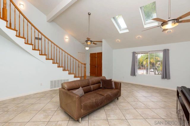 17924 Cabela Dr, San Diego, CA 92127