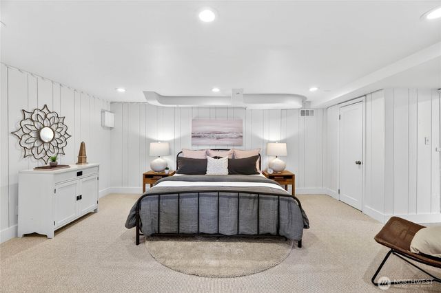 5311 Beach Drive SW, Seattle, WA 98136