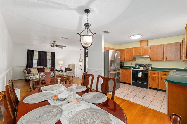 505 NW 37TH PLACE, Gainesville, FL 32609
