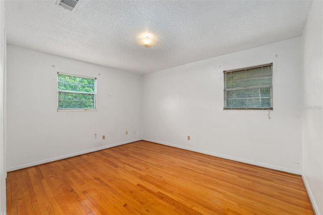 505 NW 37TH PLACE, Gainesville, FL 32609