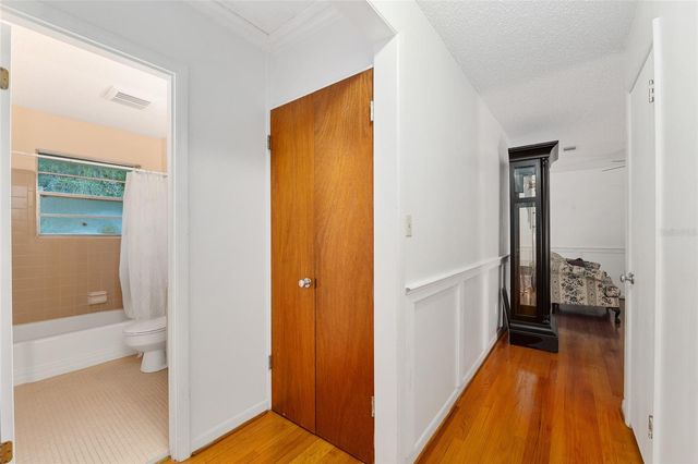 505 NW 37TH PLACE, Gainesville, FL 32609