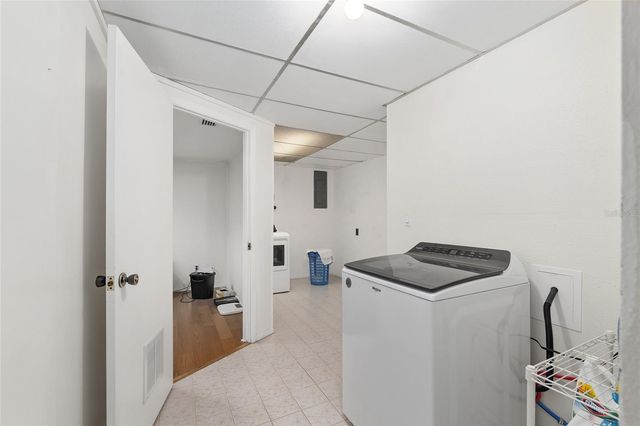 505 NW 37TH PLACE, Gainesville, FL 32609