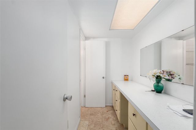 505 NW 37TH PLACE, Gainesville, FL 32609