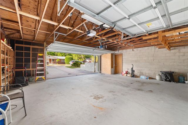 505 NW 37TH PLACE, Gainesville, FL 32609