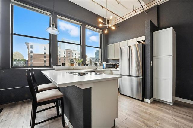 1535 Walnut Street 406, Kansas City, MO 64108