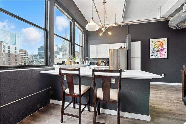 1535 Walnut Street 406, Kansas City, MO 64108