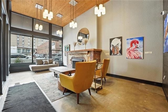 1535 Walnut Street 406, Kansas City, MO 64108