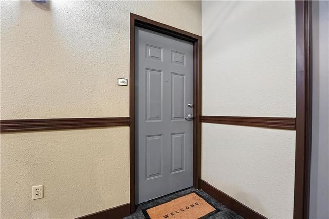 1535 Walnut Street 406, Kansas City, MO 64108