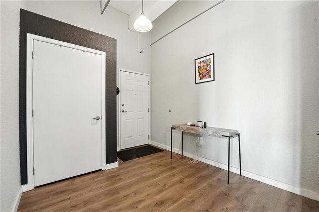 1535 Walnut Street 406, Kansas City, MO 64108