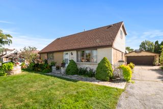 8907 Saratoga Drive, Bridgeview, IL 60455