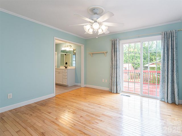 113 5th Street, Black Mountain, NC 28711