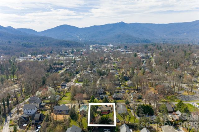 113 5th Street, Black Mountain, NC 28711
