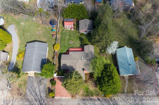 113 5th Street, Black Mountain, NC 28711