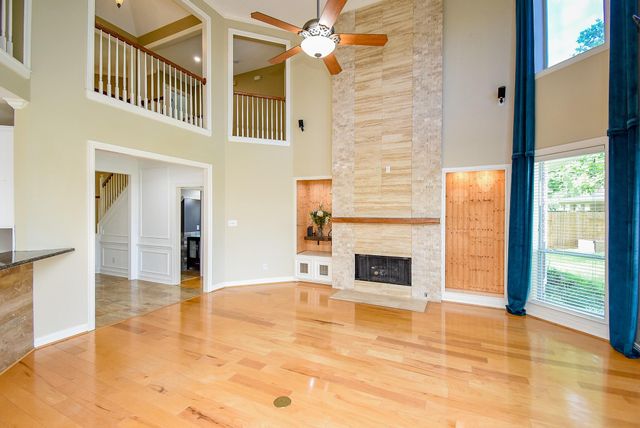 3911 Fielder Circle, Missouri City, TX 77459