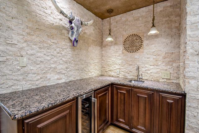 3911 Fielder Circle, Missouri City, TX 77459