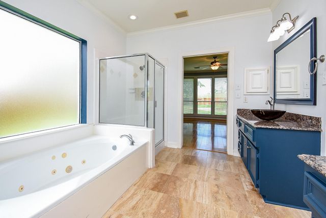 3911 Fielder Circle, Missouri City, TX 77459