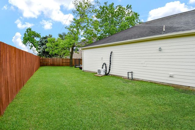 3911 Fielder Circle, Missouri City, TX 77459