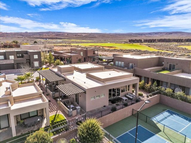 5024 W NASHOBA TRL, Hurricane, UT 84737