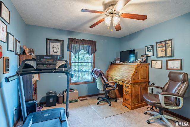 105 N Dent Street, Carterville, IL 62918