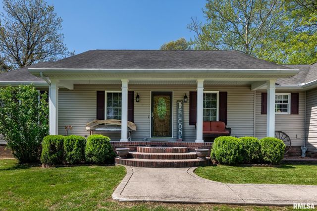 105 N Dent Street, Carterville, IL 62918