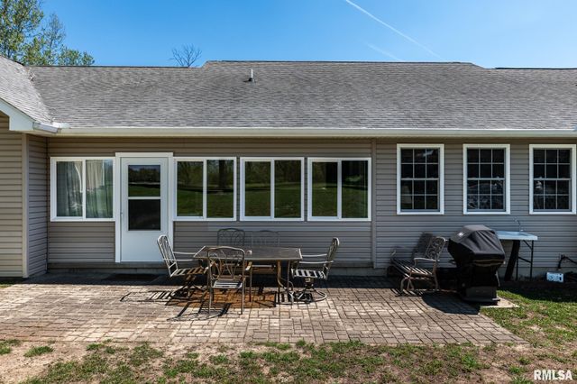 105 N Dent Street, Carterville, IL 62918