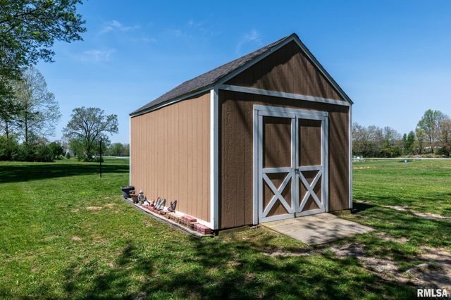 105 N Dent Street, Carterville, IL 62918
