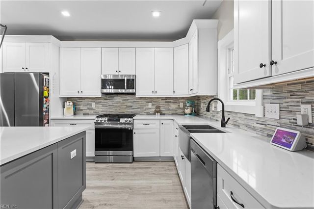 1303 Fulton LN, Chesapeake, VA 23320