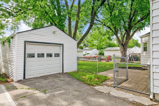 3616 37th Street, Des Moines, IA 50310