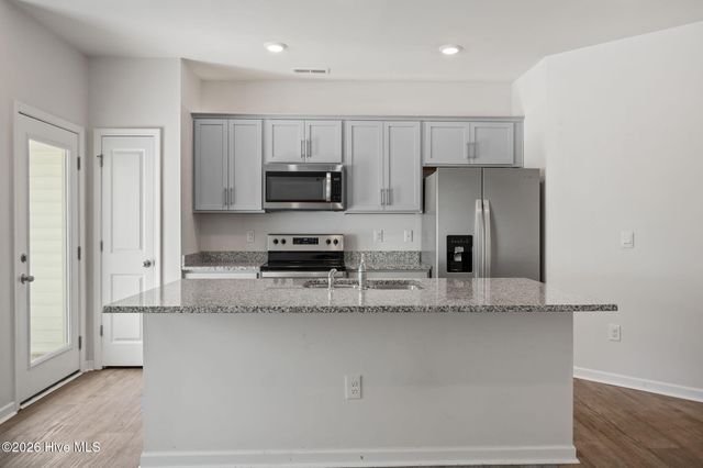 1206 Gracie Lane, Carthage, NC 28327