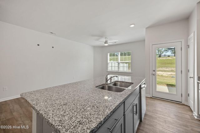 1206 Gracie Lane, Carthage, NC 28327