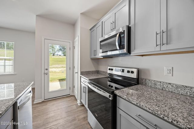 1206 Gracie Lane, Carthage, NC 28327