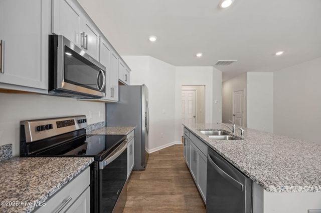 1206 Gracie Lane, Carthage, NC 28327