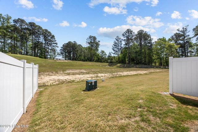 1206 Gracie Lane, Carthage, NC 28327