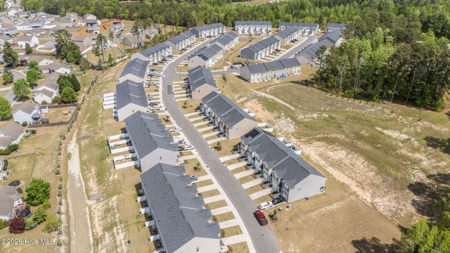 1206 Gracie Lane, Carthage, NC 28327