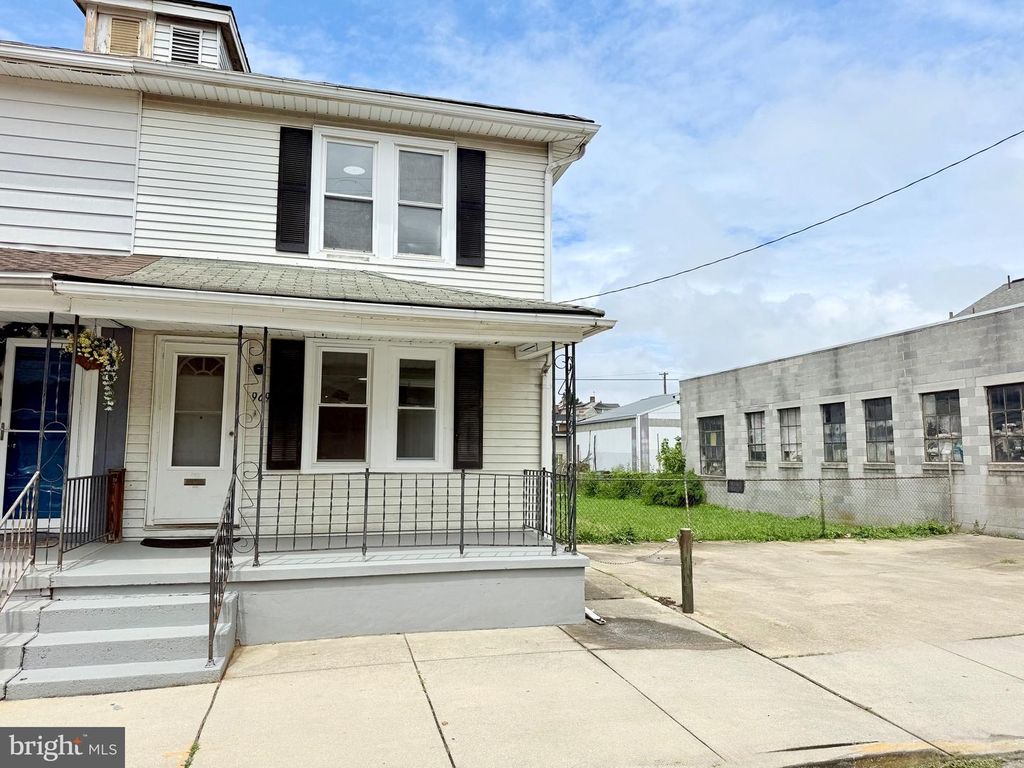 969 WELLINGTON ST, York, PA 17403