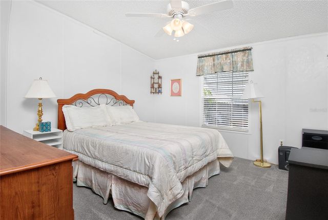 24437 HARBORVIEW ROAD 106, Punta Gorda, FL 33980