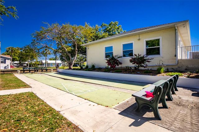 24437 HARBORVIEW ROAD 106, Punta Gorda, FL 33980