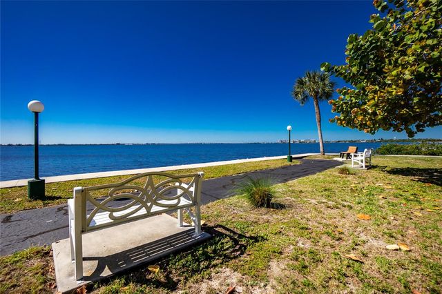 24437 HARBORVIEW ROAD 106, Punta Gorda, FL 33980