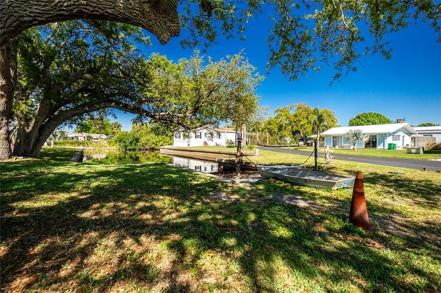 24437 HARBORVIEW ROAD 106, Punta Gorda, FL 33980