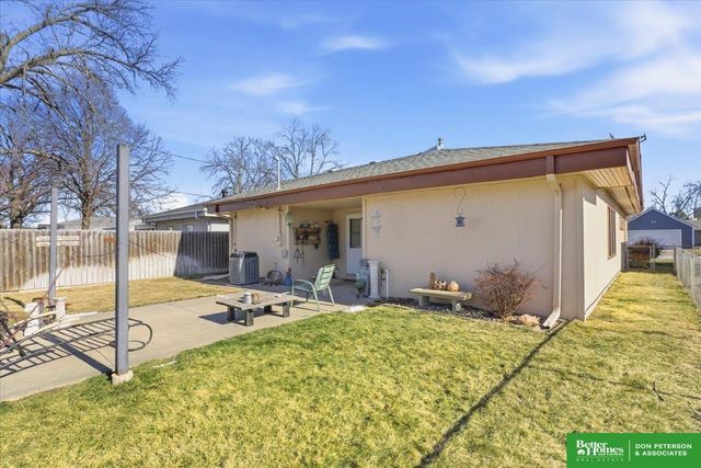 141 N Lincoln Street, Fremont, NE 68025