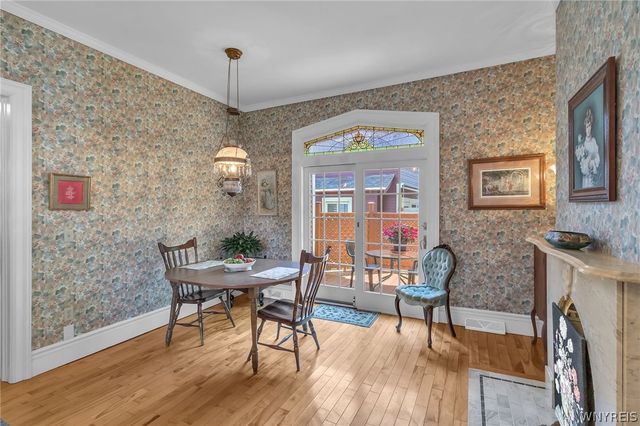 122 Pleasant Avenue, Lancaster, NY 14086