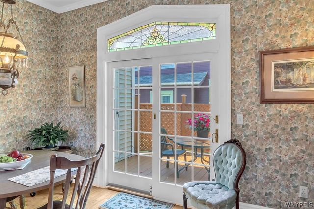 122 Pleasant Avenue, Lancaster, NY 14086