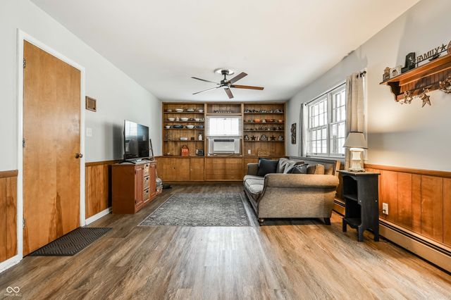 7215 N Oakland Avenue, Indianapolis, IN 46240