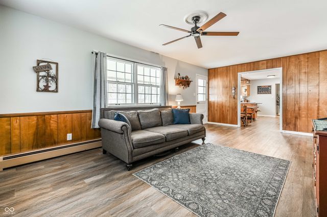 7215 N Oakland Avenue, Indianapolis, IN 46240