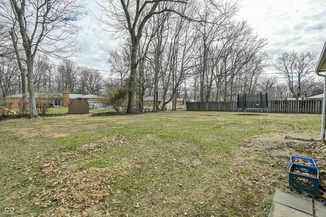 7215 N Oakland Avenue, Indianapolis, IN 46240