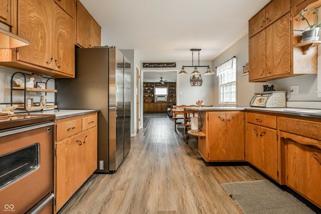 7215 N Oakland Avenue, Indianapolis, IN 46240