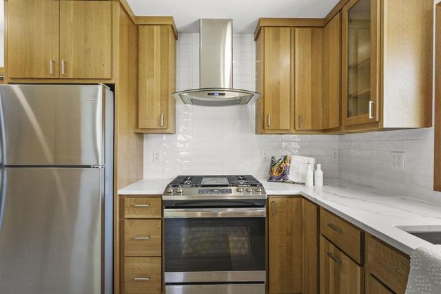 512 Prospect Road, Waunakee, WI 53597