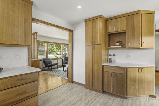 512 Prospect Road, Waunakee, WI 53597